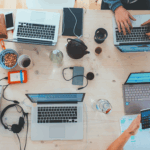 Teknologi dalam Dunia Kerja dan Bisnis