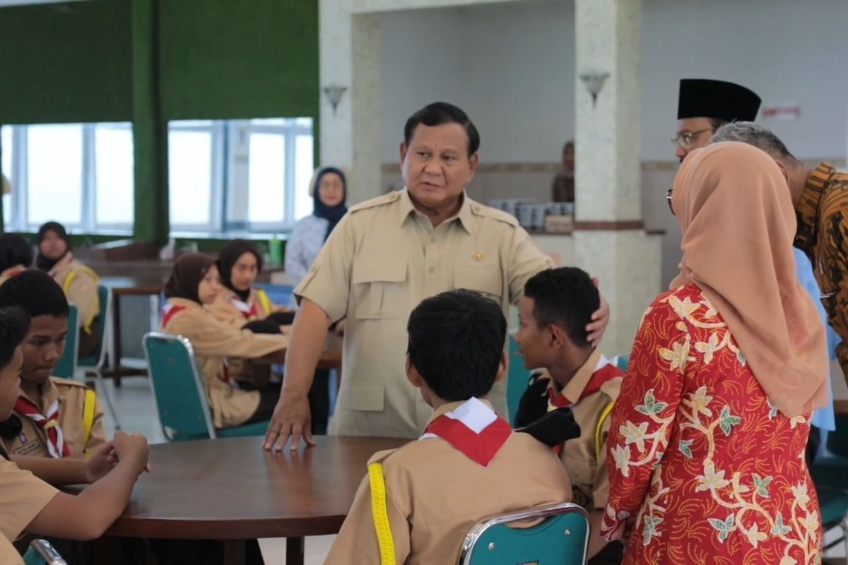 Ketertinggalan Pengguna Teknologi Di Sekolah